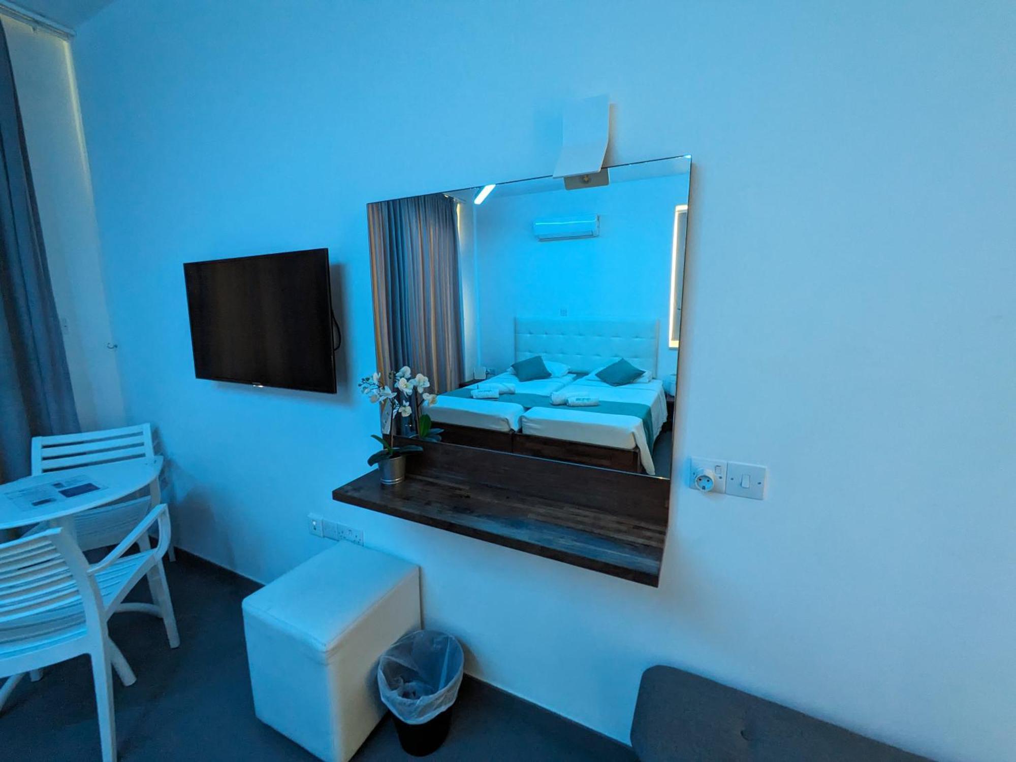 Memory Apartments Agia Napa Buitenkant foto